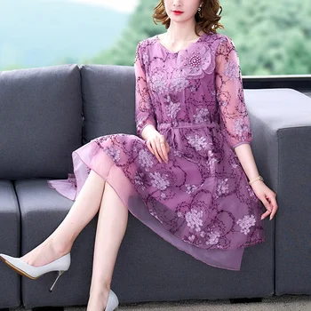 Mare De Femei De Calitate Roz Broderie De Mătase Naturală Midi Summer Fashion Lumina Vrac Rochie 2023 Coreene Noi, Halat De Seara Elegante